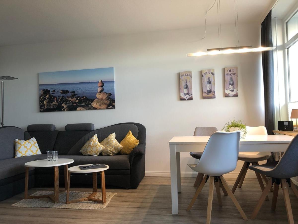 Ferienwohnung Sandkueste Mit Strandkorb & Indoor Spielplatz Heiligenhafen Exteriör bild