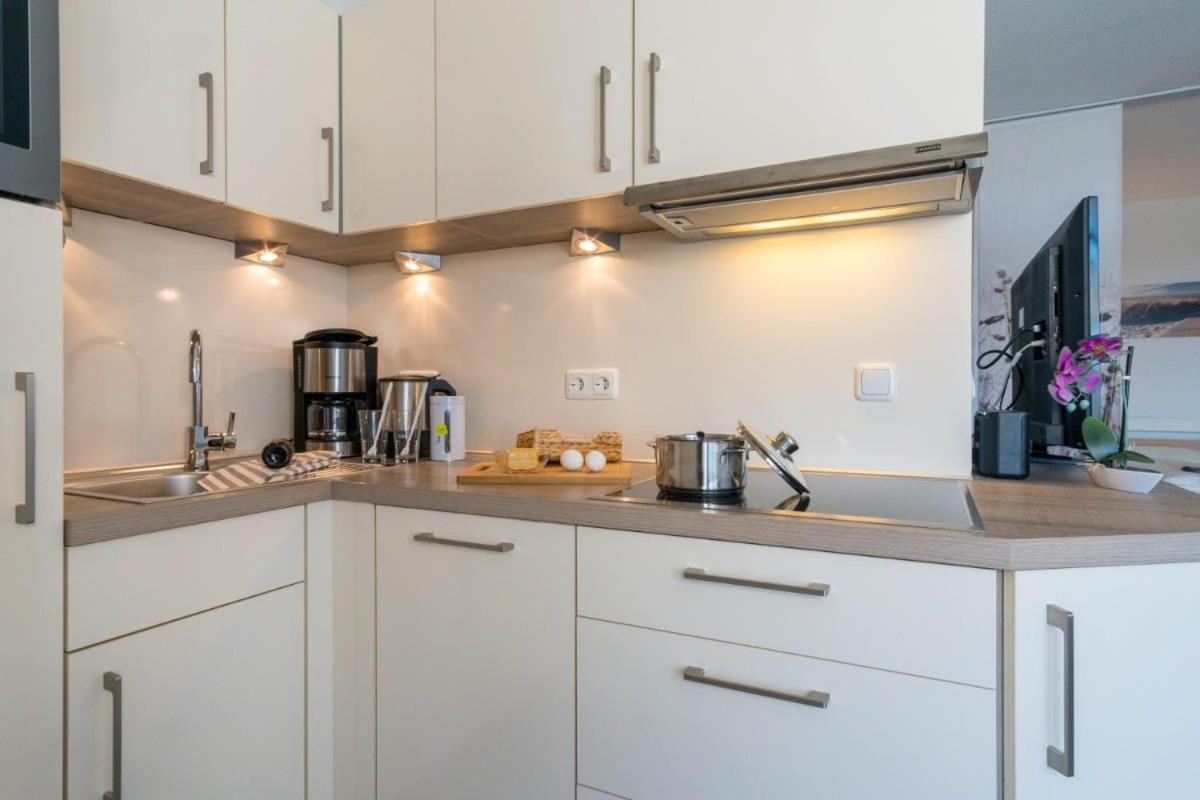 Ferienwohnung Sandkueste Mit Strandkorb & Indoor Spielplatz Heiligenhafen Exteriör bild